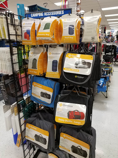 Sporting Goods Store «Big 5 Sporting Goods - Hillsboro», reviews and photos, 1500 SE 21st Ave, Hillsboro, OR 97123, USA