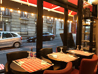 Atmosphère du Restaurant italien CHEZ MILO à Paris - n°12