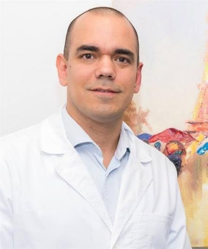 Dr. Sergio Cabrera Limpias, Neurólogo