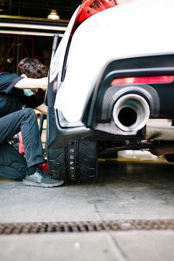 Tire Shop «Discount Tire Store - Renton, WA», reviews and photos, 361 S Grady Way, Renton, WA 98057, USA