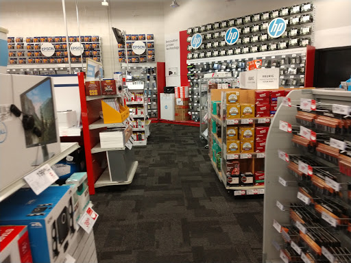 Office Supply Store «Staples», reviews and photos, 13013 Seminole Blvd, Largo, FL 33778, USA