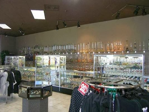 Tobacco Shop «Millenium Smoke Shop», reviews and photos, 1000 Melody Ln #100, Roseville, CA 95678, USA
