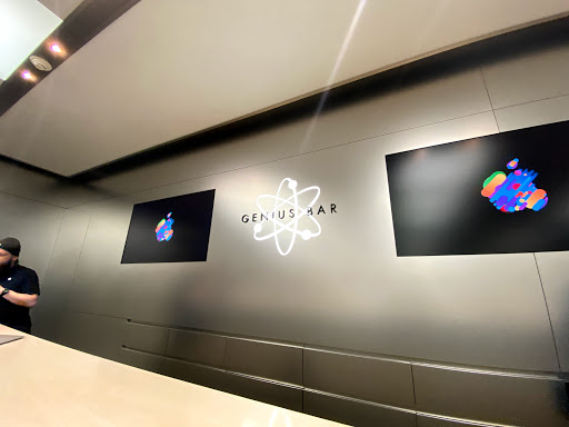 Computer Store «Apple Syracuse», reviews and photos, 1 Destiny USA Dr, Syracuse, NY 13204, USA