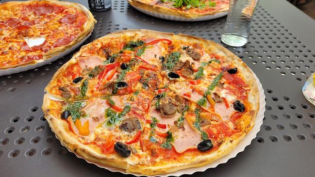 Viaduct Pizza Bar - Restauracja
