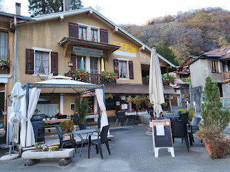 Café Restaurant des Alpes, Da Silva Oliveira Cristina Maria
