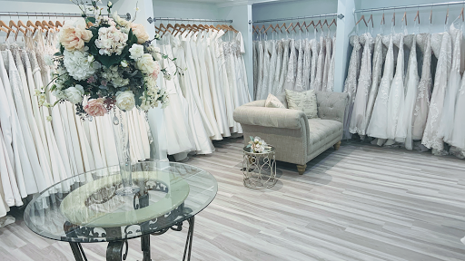 Bridal Shop «Le Bella Donna Bridal & Formal Shop», reviews and photos, 319 York Rd, Jenkintown, PA 19046, USA