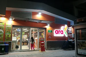 Tiendas Ara image