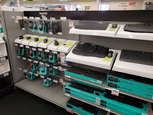 Office Supply Store «Staples», reviews and photos, 2840 E Germann Rd, Chandler, AZ 85286, USA