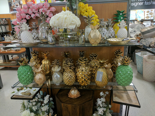 Department Store «T.J. Maxx», reviews and photos, 33 Holyoke St, Holyoke, MA 01040, USA