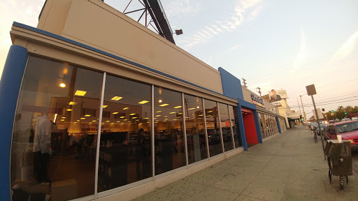 Thrift Store «Goodwill», reviews and photos, 7919 Beverly Blvd, Los Angeles, CA 90048, USA