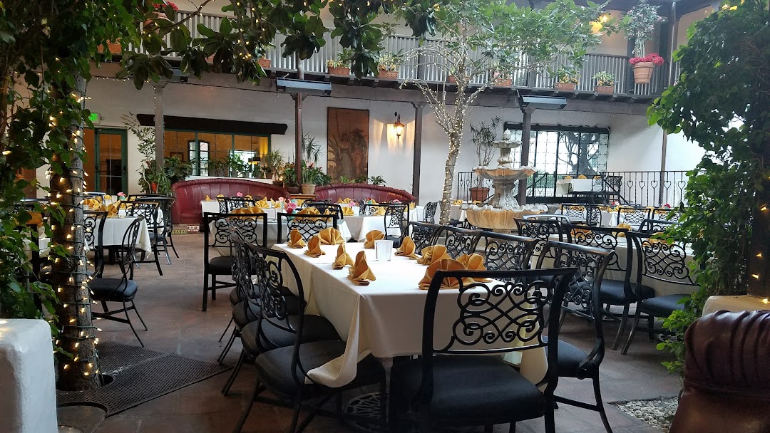 El Paseo Restaurant