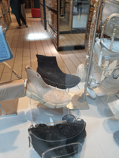 Department Store «Marshalls and HomeGoods», reviews and photos, 11251 NW 12th St, Miami, FL 33172, USA