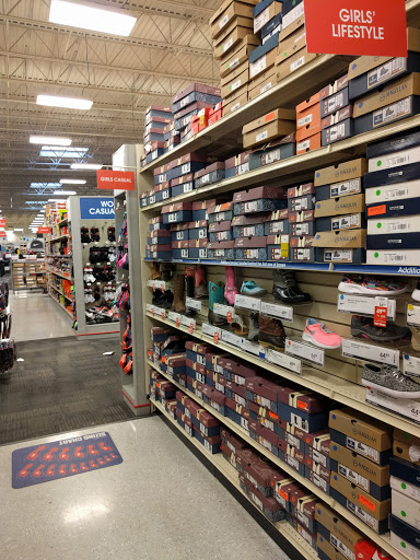 Sporting Goods Store «Academy Sports + Outdoors», reviews and photos, 8668 S Broadway Ave, Tyler, TX 75703, USA