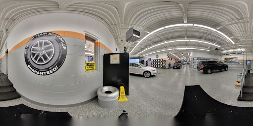 Ford Dealer «Arlington Heights Ford», reviews and photos, 801 W Dundee Rd, Arlington Heights, IL 60004, USA