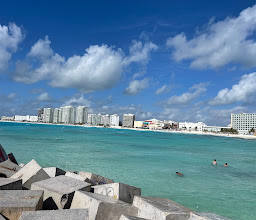Hotel Krystal Cancún photo