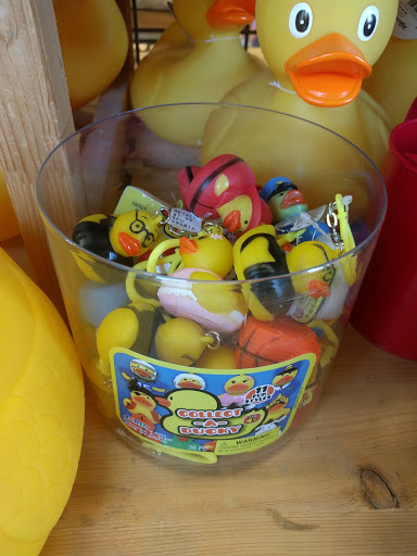 Furniture Store «Cost Plus World Market», reviews and photos, 890 Jefferson Ave, Redwood City, CA 94063, USA