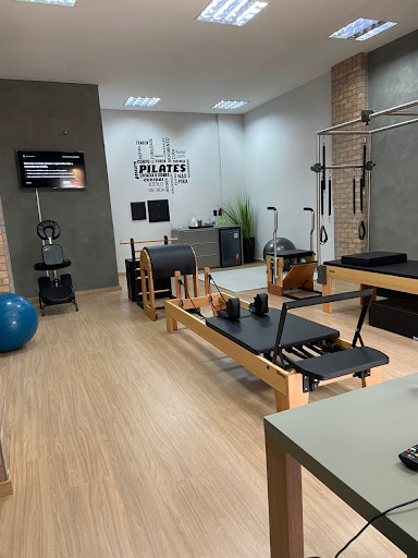 Logo da empresa - FisioCampos Pilates