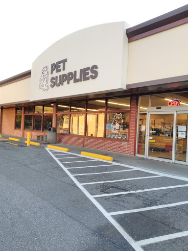 Fluffy & Floyd Pet Supply, 5211 Capitol Blvd SE, Tumwater, WA 98501, USA, 