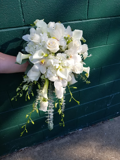 Florist «Davis Florist», reviews and photos, 82 Drury Dr, La Plata, MD 20646, USA