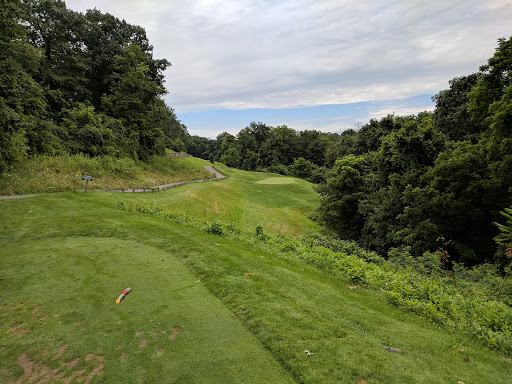 Public Golf Course «Hickory Heights Golf Club», reviews and photos, 116 Hickory Heights Dr, Bridgeville, PA 15017, USA