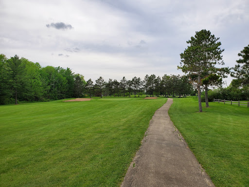 Golf Club «Silver Ridge Golf Course», reviews and photos, 3069 N Hill Rd, Oregon, IL 61061, USA