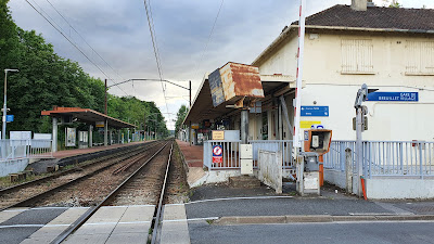 Breuillet - Village à Breuillet
