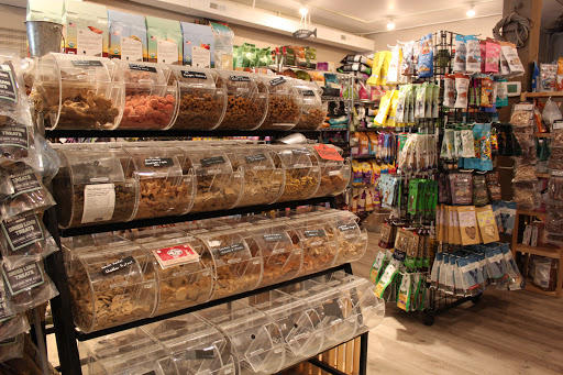 Pet Supply Store «Wally Pets», reviews and photos, 4411 Wallingford Ave N, Seattle, WA 98103, USA