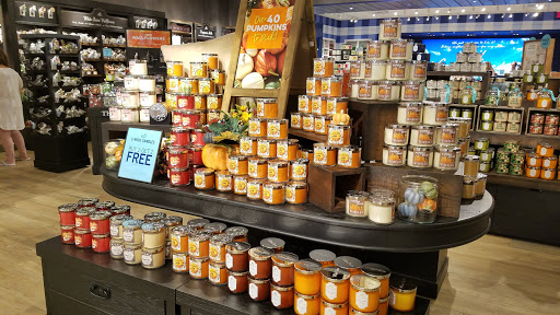 Outlet Mall «Tanger Outlet Hershey», reviews and photos, 46 Outlet Square, Hershey, PA 17033, USA