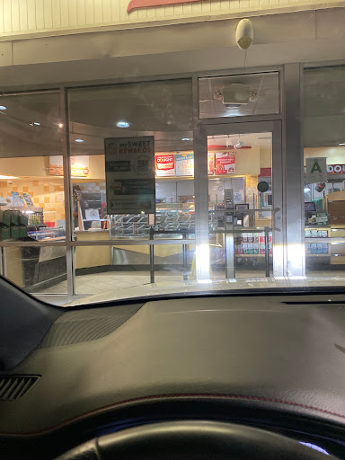 Donut Shop «Krispy Kreme», reviews and photos, 3000 Bardstown Rd, Louisville, KY 40205, USA