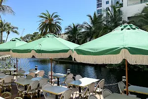 Café Bastille Fort Lauderdale image
