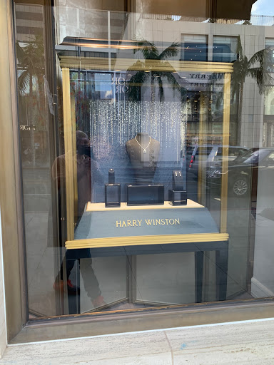 Jewelry Store «Harry Winston», reviews and photos, 310 N Rodeo Dr, Beverly Hills, CA 90210, USA