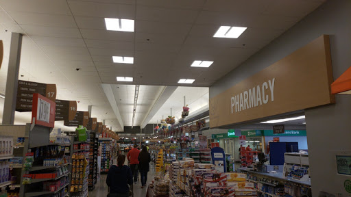 Grocery Store «Super Stop & Shop», reviews and photos, 446 Putnam Pike, Greenville, RI 02828, USA