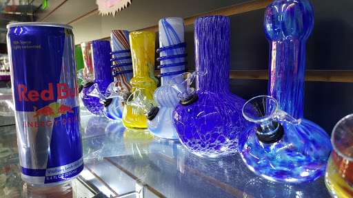 Tobacco Shop «Zebra Smoke Shop», reviews and photos, 3705 N Interstate 35 Frontage Rd, Austin, TX 78722, USA