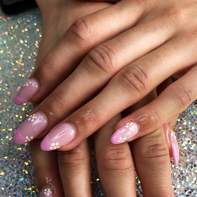 Perfect Nails and Beauty