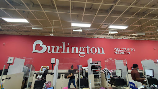 Shopping Mall «Townline Square Shopping Center», reviews and photos, 533 S Broad St, Meriden, CT 06450, USA