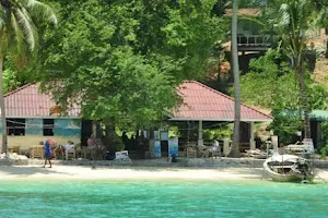Phi Phi Private Beach Resort image