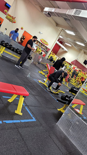 Gym «Retro Fitness - Glendale», reviews and photos, 65-45 Otto Rd, Queens, NY 11385, USA