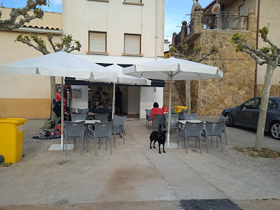 Cafetería Zirauki - C. Cruces, 19, 31131 Cirauqui, Navarra, Spain