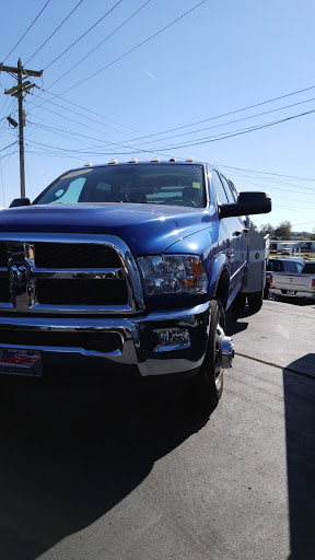 Chrysler Dealer «Bill Boruff Ram SuperCenter», reviews and photos, 120 Auto Ln, Sparta, TN 38583, USA