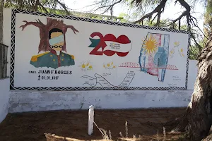 Árbol Histórico donde fue fusilado Juan Francisco Borges prócer de la autonomía provincial de Santiago del Estero image