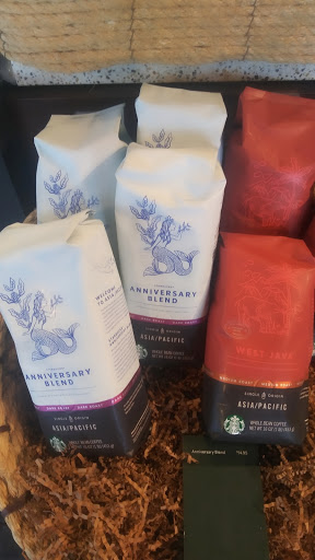 Coffee Shop «Starbucks», reviews and photos, 6675 Crain Hwy, La Plata, MD 20646, USA