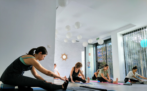 Centros de aero yoga en San Sebastián
