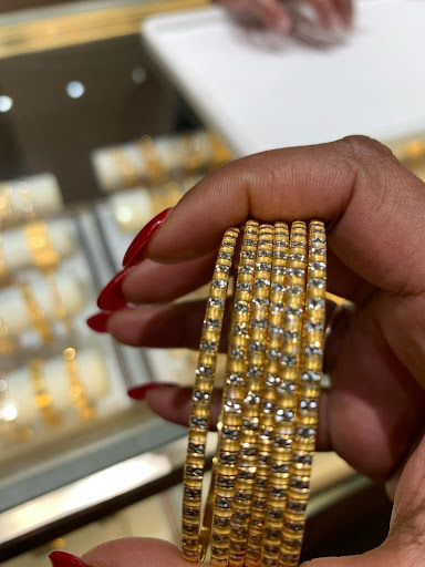 Jeweler «Khanna & Sons Jewelers», reviews and photos, 800 E Chatham St, Cary, NC 27511, USA