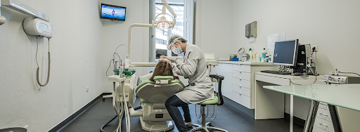 Orthodontic dentists in Lisbon