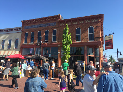 Greathouse Hardware, 462 E O and M Ave, North Vernon, IN 47265, USA, 