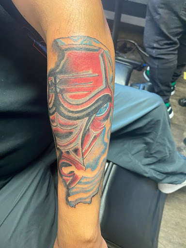 Explore father tattoo ideas for son, creative tattoo ideas in Winthrop Harbor, available at Ncognito Ink