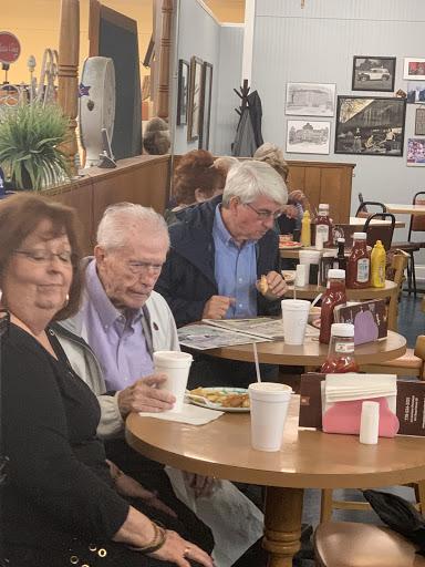 Coffee Shop «Coffee Shop at Lawrence Pharmacy», reviews and photos, 631 Broad St SE, Gainesville, GA 30501, USA