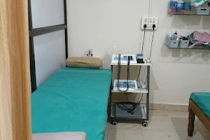 Pain clinic physiotherapy image