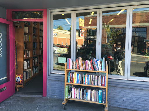 Mercer Street Books, 7 Mercer St, Seattle, WA 98109, USA, 