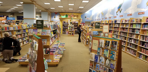 Book Store «Barnes & Noble», reviews and photos, 7881 Edinger Ave, Huntington Beach, CA 92647, USA